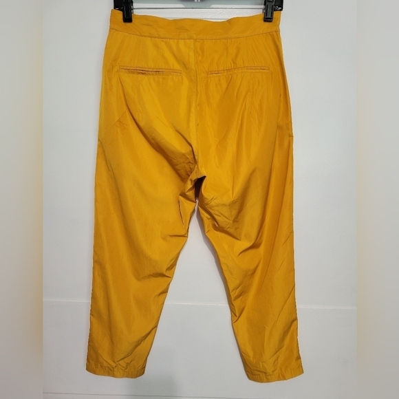 Love Binetti Pleated Pants Size 2 in Yellow - Picture 2 of 15